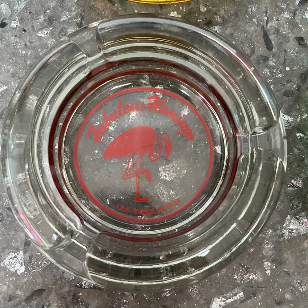 Pick 1! Vintage Las Vegas glass ashtray decor - Picture 2 of 7